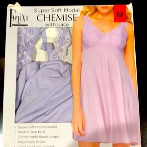 Chemise with Lace